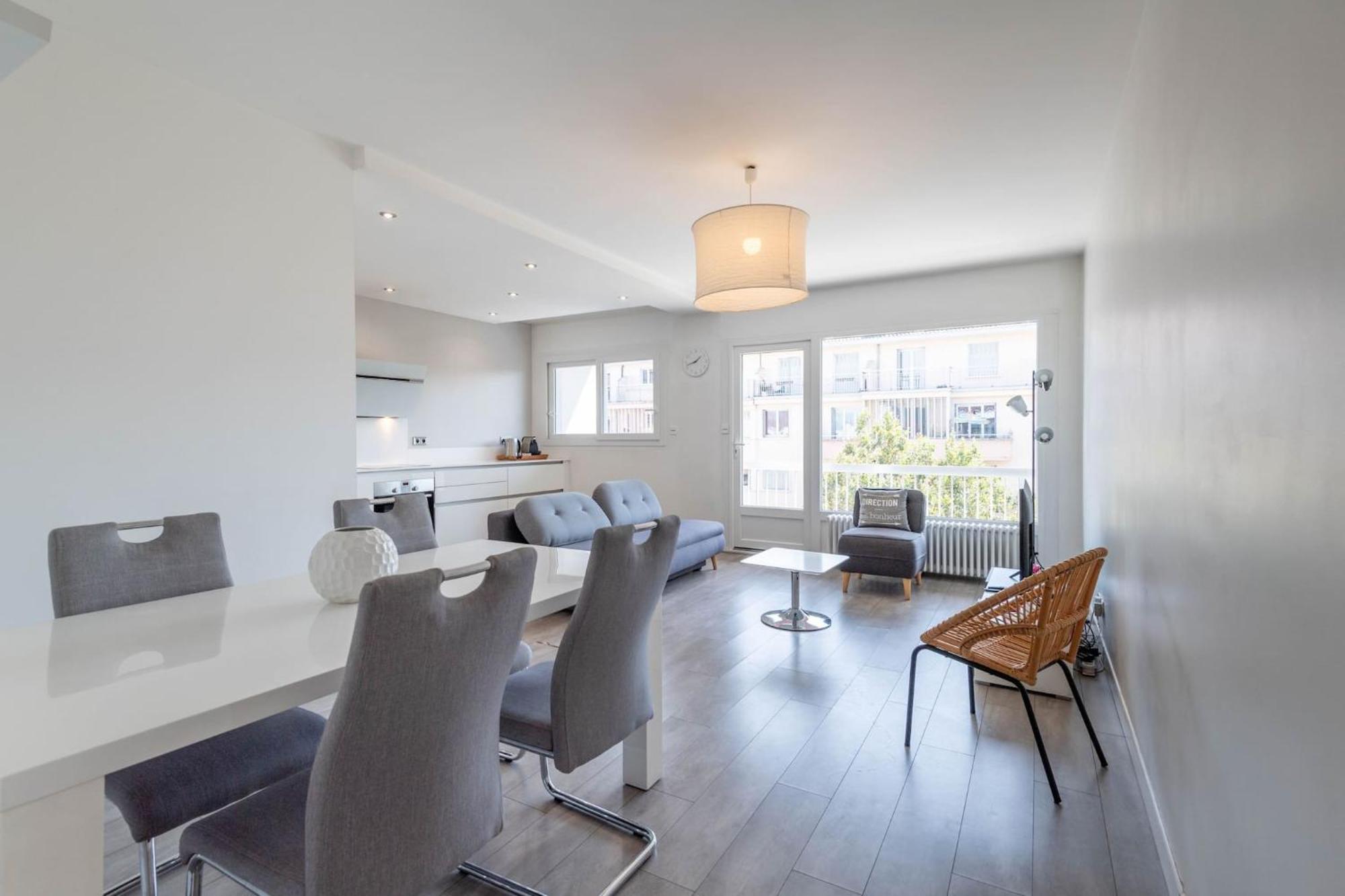 Smartstay Le Thiou - Annecy Centre Esterno foto