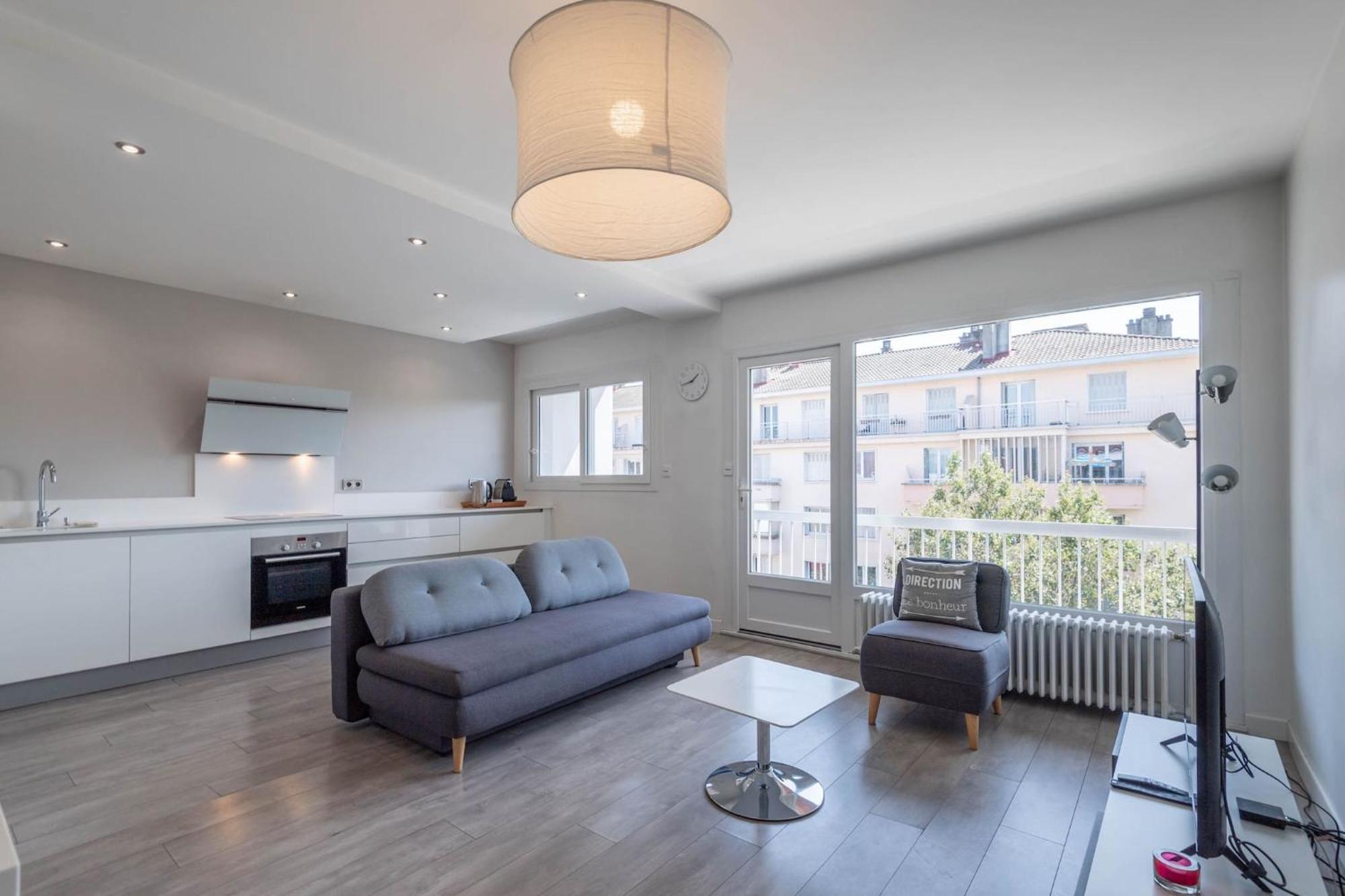 Smartstay Le Thiou - Annecy Centre Esterno foto